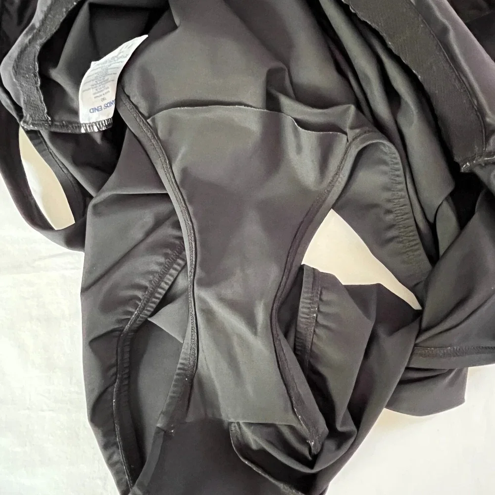 Lands End Slender Suit Wrap‎ One-Piece Swimsuit 16D Black Firms Shapes Vacation